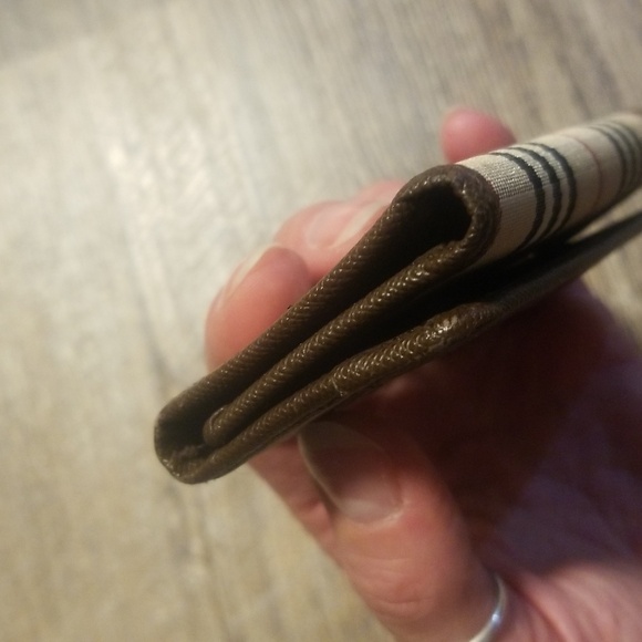 BURBERRY Nova Check 5 Ring Key holder Brown Leather EXCELLENT Condition Snappy - Picture 9 of 16